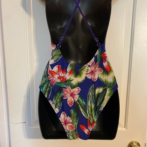 “TINIBIKINI” Floral Tank Weaved Swimsuit - Picture 3 of 11